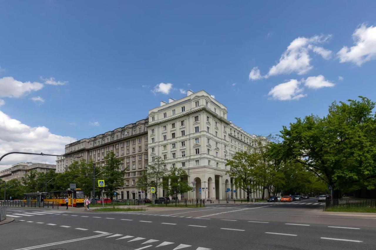 Przestronny Apartament Z Widokiem Na Miasto W Warszawie Varsó Kültér fotó